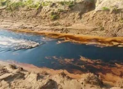 نشت نفت گچساران در رودخانه بهون گناوه
